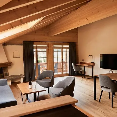 Alpenland Hotel Gstaad