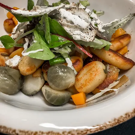 Alpenland Hotel Gstaad