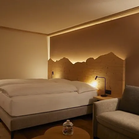 Alpenland Hotel