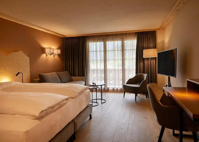 Hotel Alpenland Gstaad