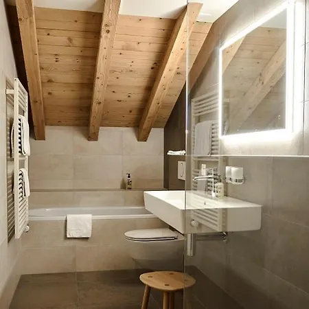 Alpenland Hotel 3*